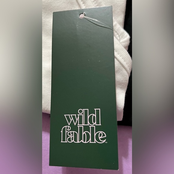 Black and white knit camis from Wild Fable in size 1X. - Picture 4 of 5